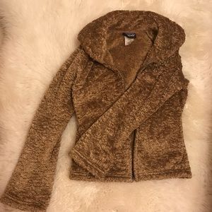 Tan synchilla zip up fleece with bell sleeves